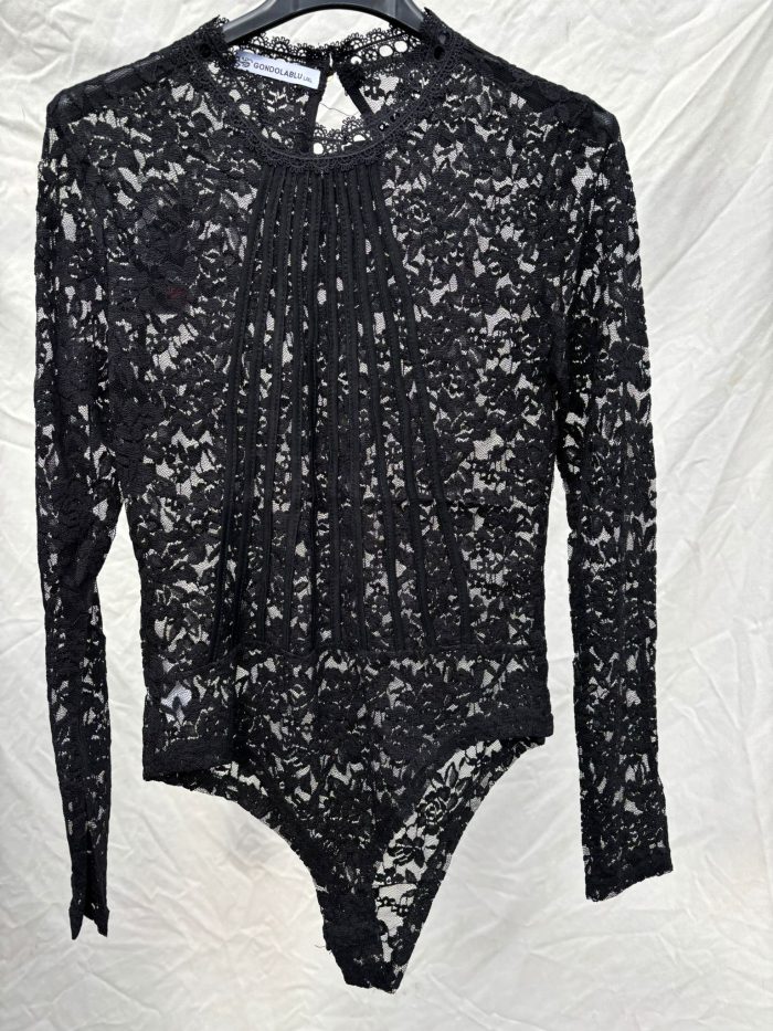 body encaje negro